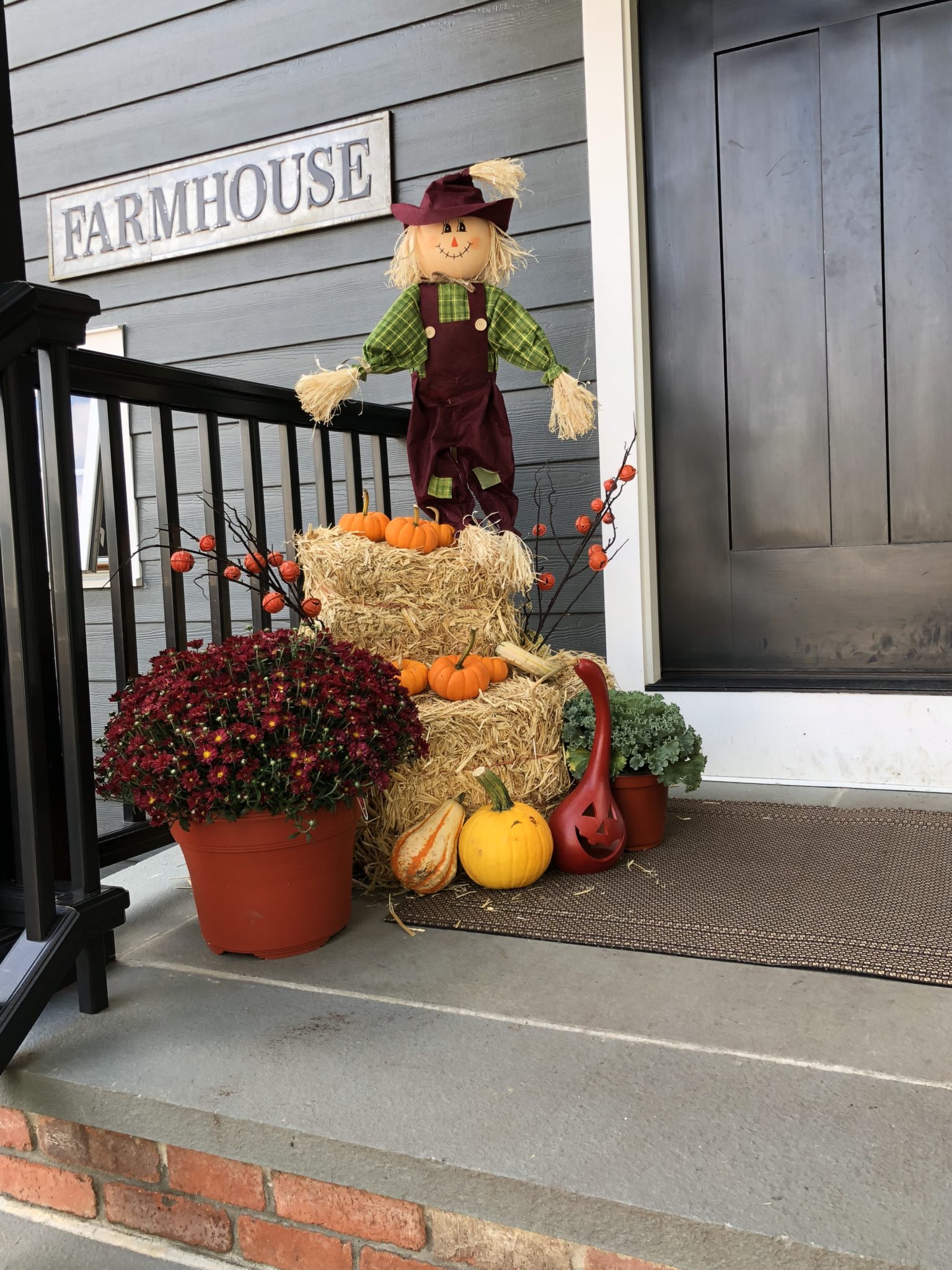 Fall Decorating Idea Using Hay Bales Fall Front Porch Decor, 48% OFF